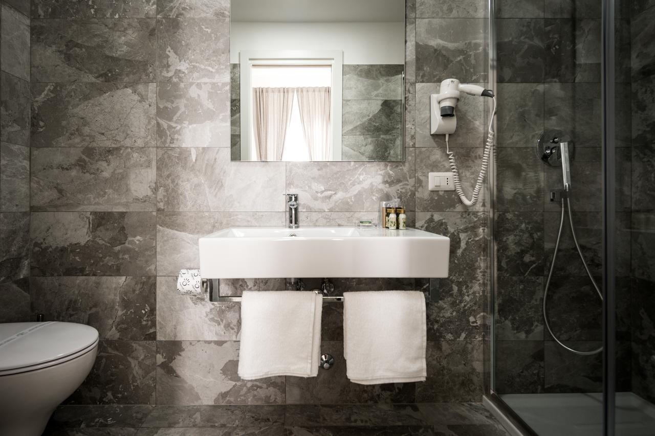 Hotel Vinci House Rzym Zewnętrze zdjęcie
